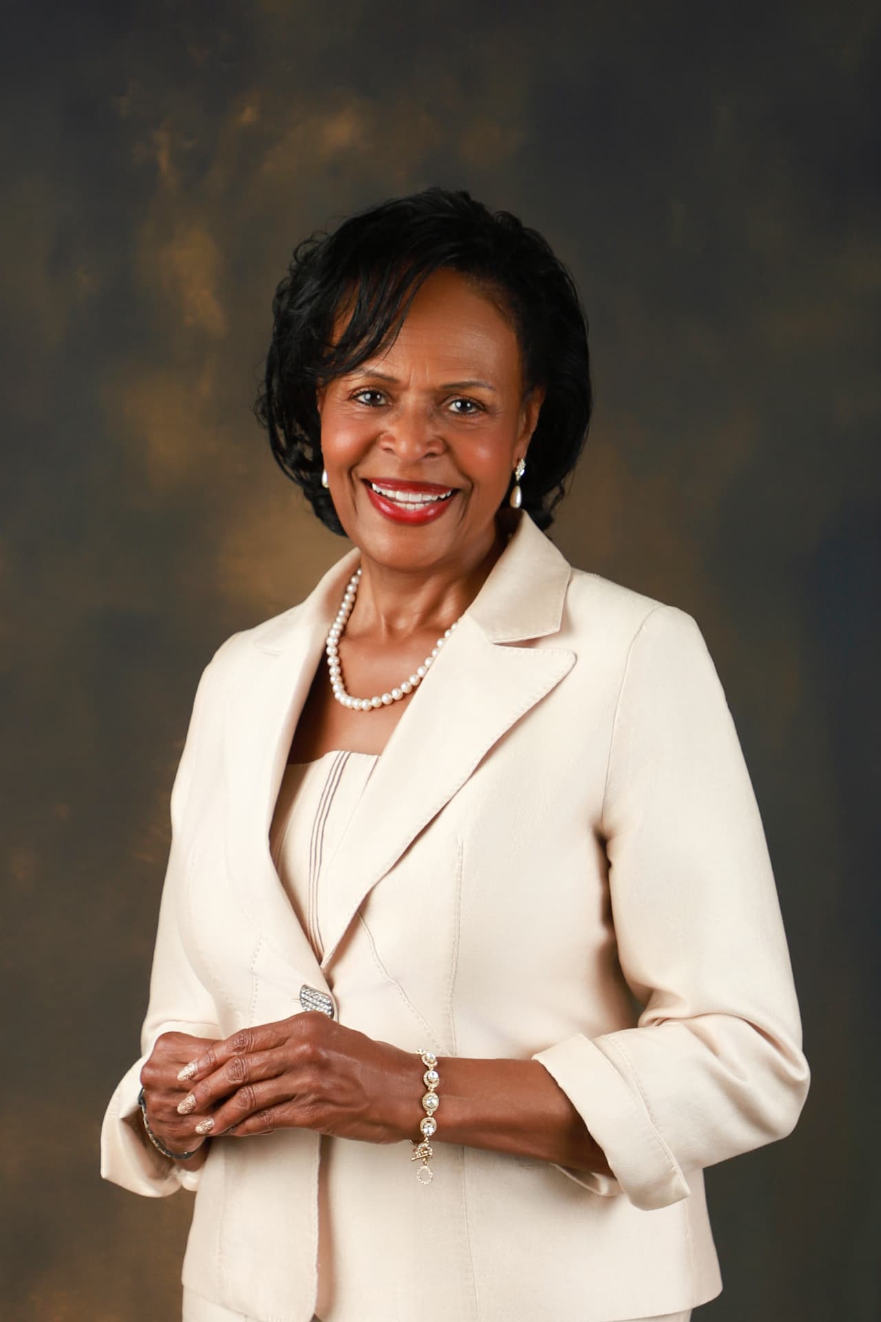 Marilyn G. Lunnon, author and educator
